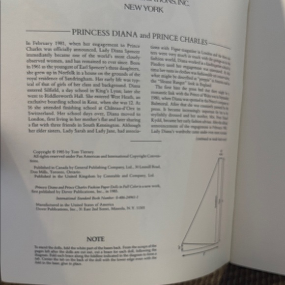 Royal Wedding Coloring and Paper Doll Books - Picture 11 of 16